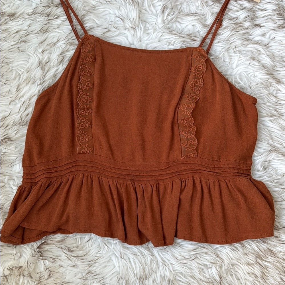 Women's Rust Lace Trim Top